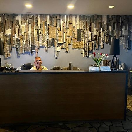 Hotel U Grubego Вельоґура Екстер'єр фото